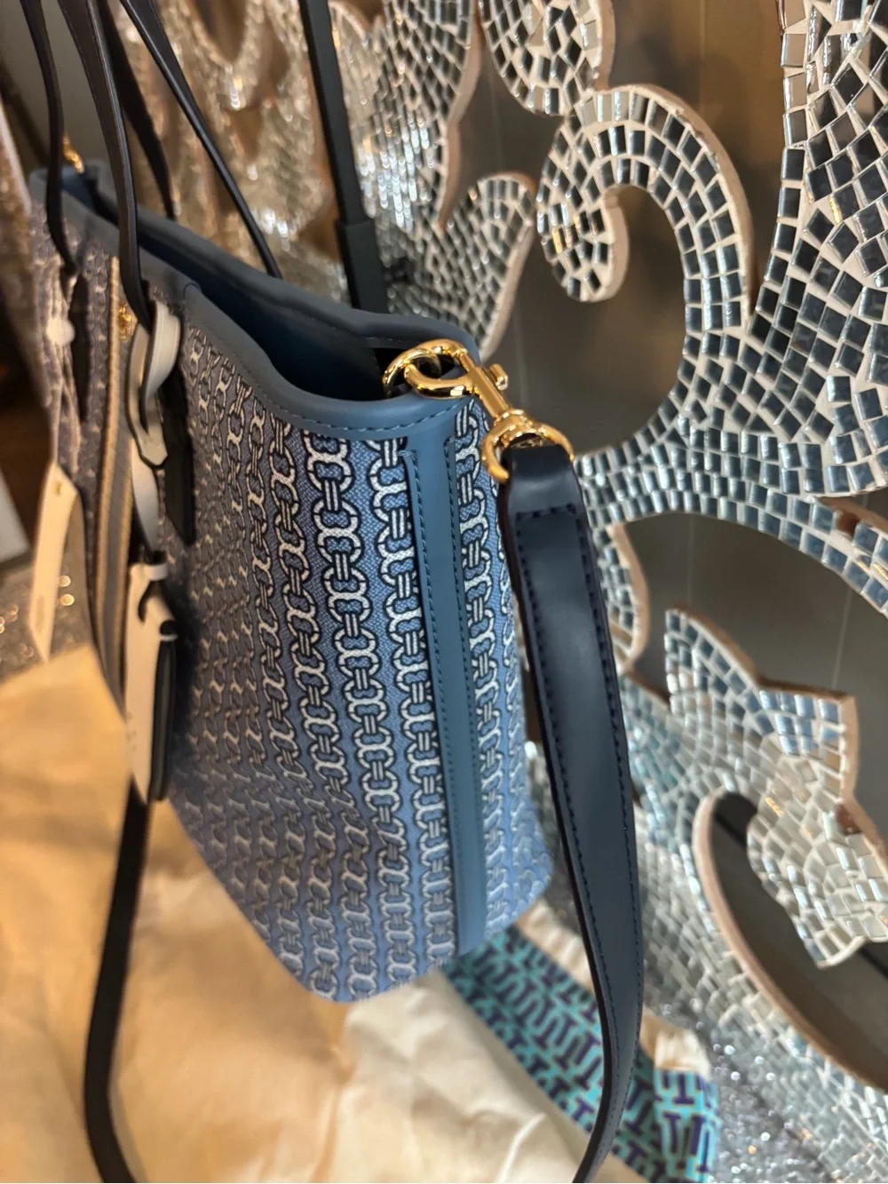 ⭐️Tory‎ Burch Gemini Link Canvas Small Tote